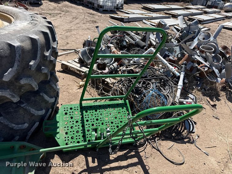 image for item DS6801 John Deere 520/85R42 tires and wheels