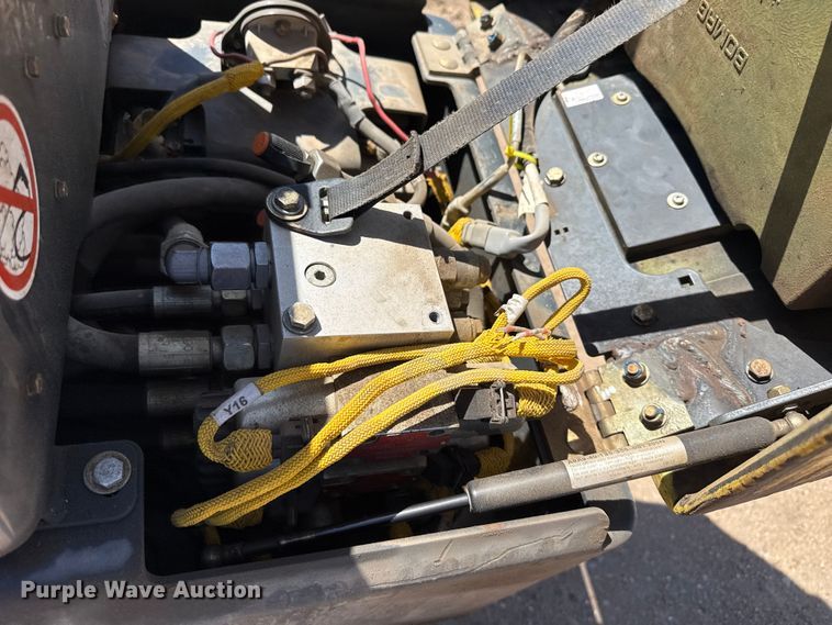image for item DS6802 2011 Bomag BMP 8500 trench compactor