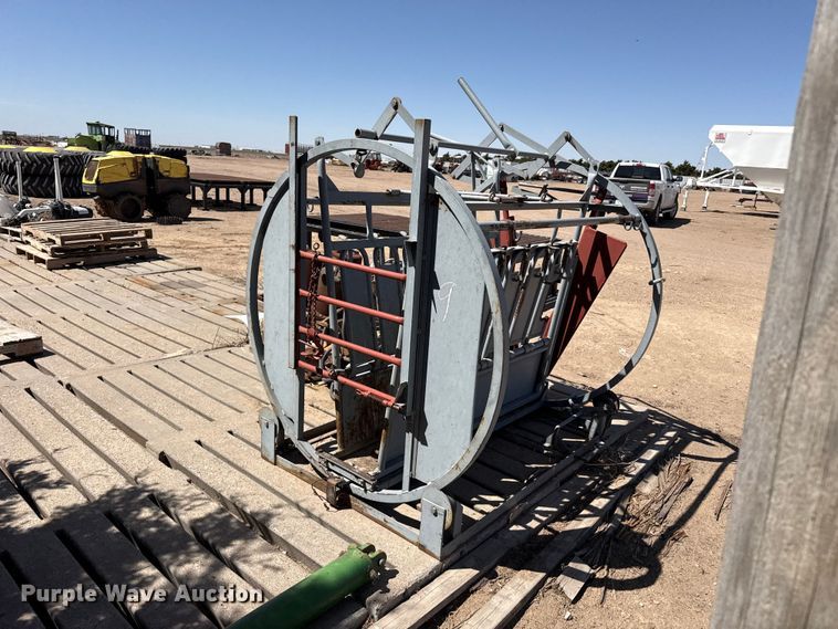 image for item DS6803 Filson Mfg squeeze chute
