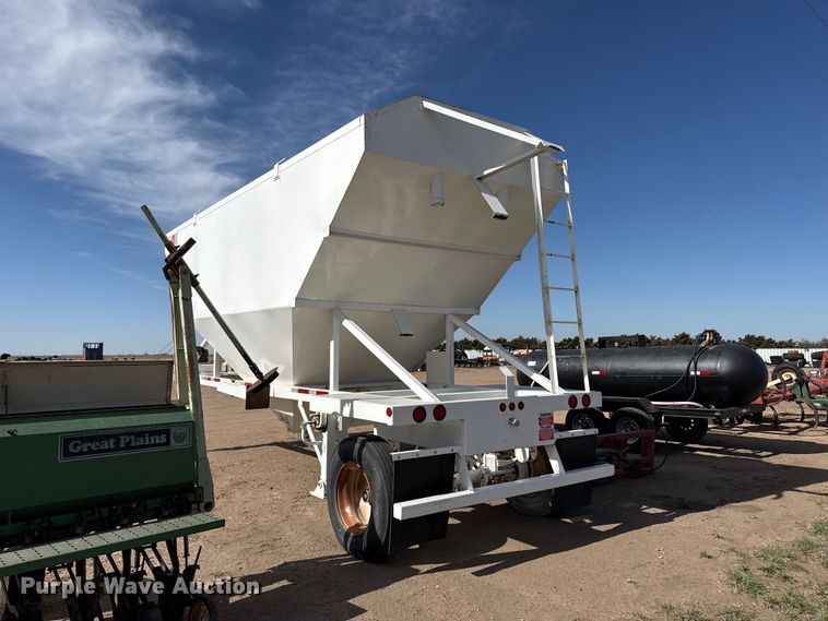 image for item DS6804 CT Fabrication tank trailer