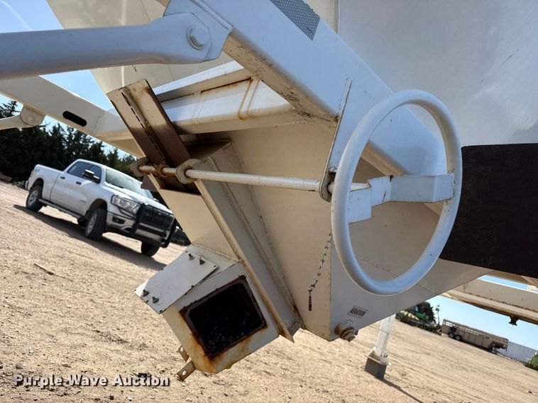 image for item DS6804 CT Fabrication tank trailer