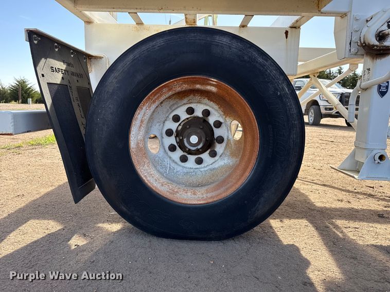 image for item DS6804 CT Fabrication tank trailer