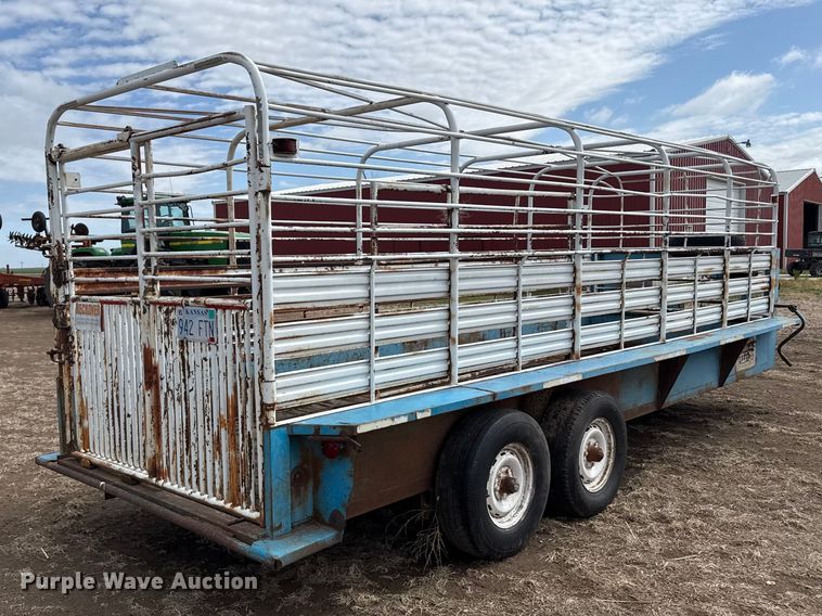 image for item DS6815 1975 Neckover livestock trailer