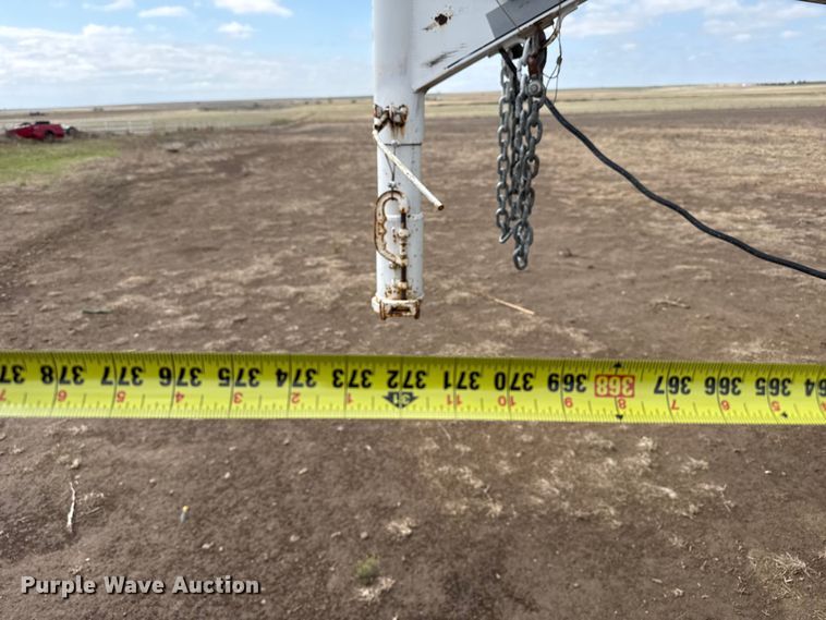 image for item DS6816 2005 Gooseneck Travalong livestock trailer
