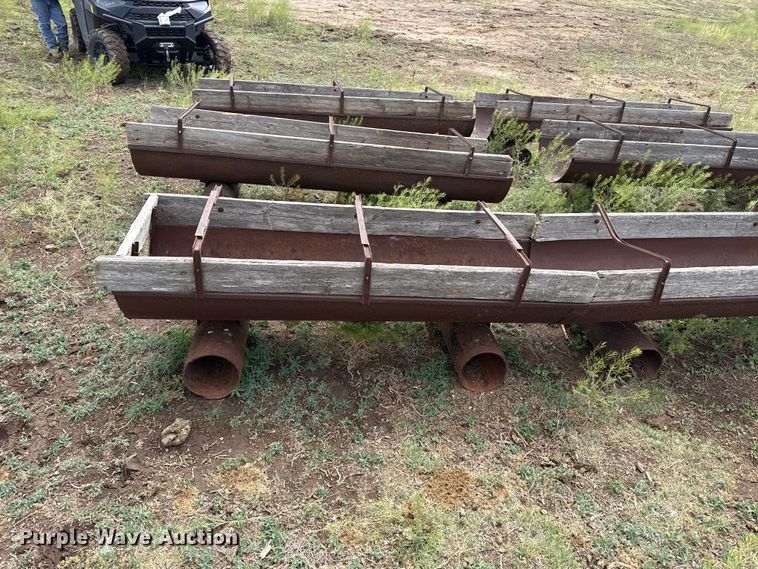 image for item DS6820 (9) feed bunks