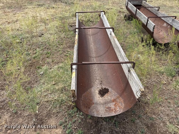 image for item DS6820 (9) feed bunks