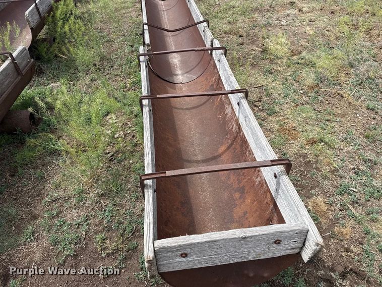image for item DS6820 (9) feed bunks