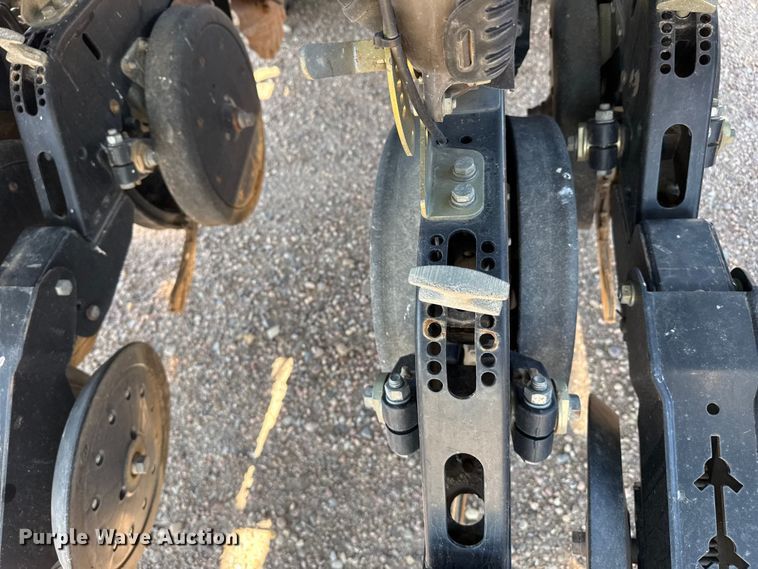 image for item DS6822 2010 Great Plains YP3025A-24TR twin row air seeder