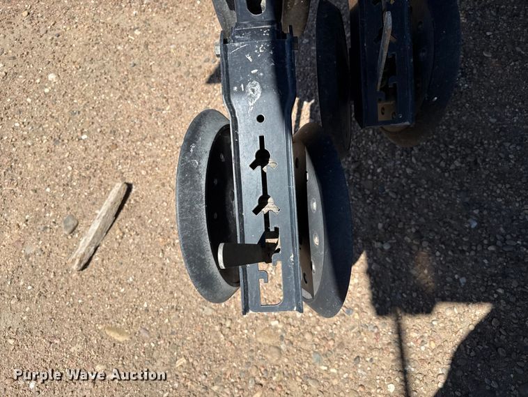 image for item DS6822 2010 Great Plains YP3025A-24TR twin row air seeder