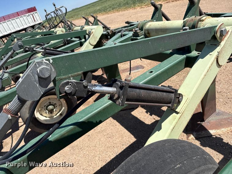 image for item DS6824 Quinstar LZ 5-40 sweep plow