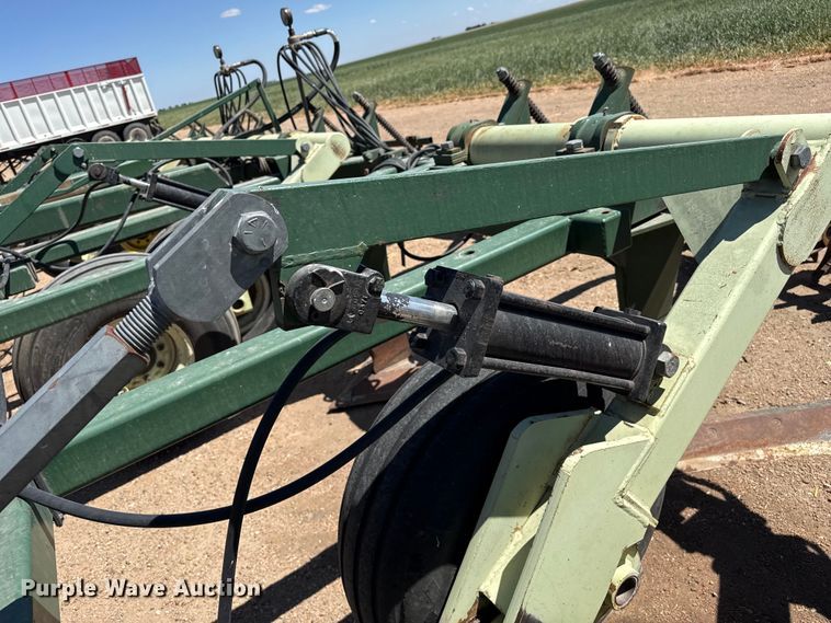 image for item DS6824 Quinstar LZ 5-40 sweep plow