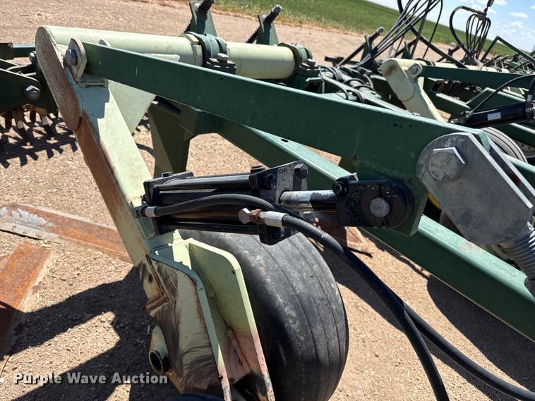 image for item DS6824 Quinstar LZ 5-40 sweep plow