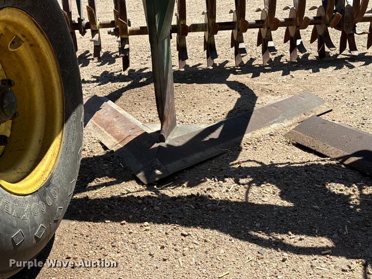 image for item DS6824 Quinstar LZ 5-40 sweep plow