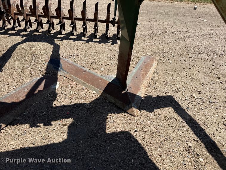image for item DS6824 Quinstar LZ 5-40 sweep plow
