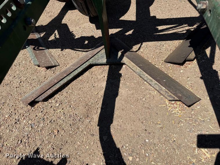 image for item DS6824 Quinstar LZ 5-40 sweep plow