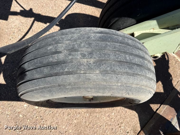 image for item DS6824 Quinstar LZ 5-40 sweep plow
