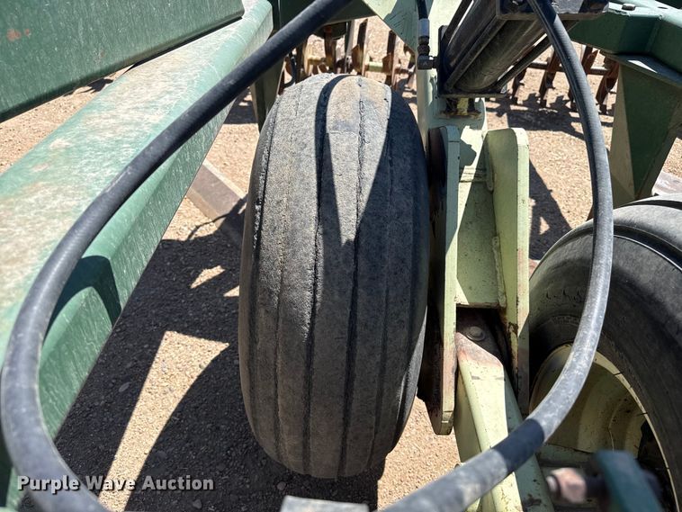 image for item DS6824 Quinstar LZ 5-40 sweep plow