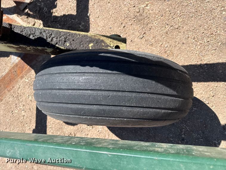 image for item DS6824 Quinstar LZ 5-40 sweep plow