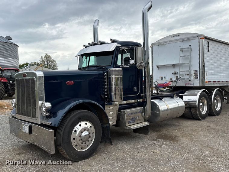 1989 Peterbilt 379