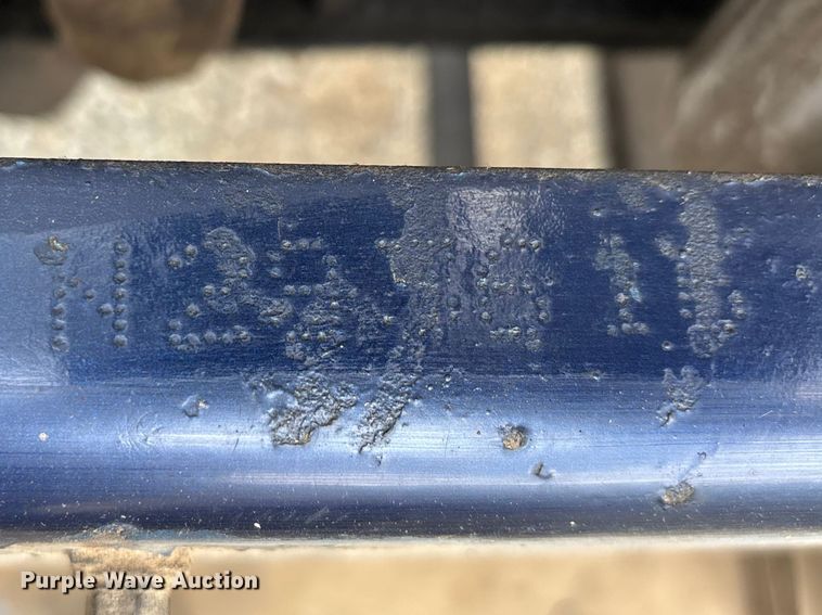 image for item DT0182 1989 Peterbilt 379 semi truck