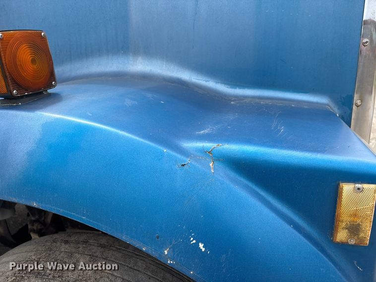 image for item DT0183 1988 Kenworth W90 flatbed truck