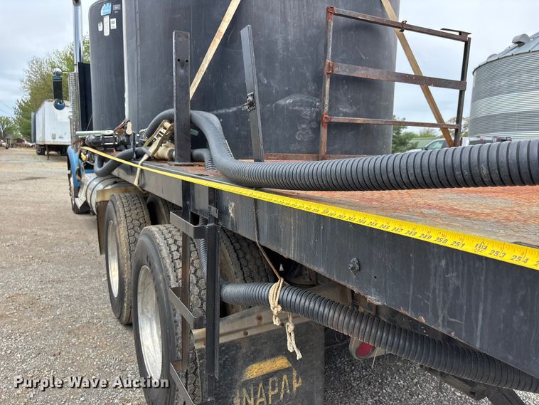 image for item DT0183 1988 Kenworth W90 flatbed truck