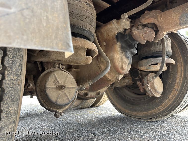 image for item DT0183 1988 Kenworth W90 flatbed truck