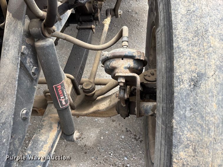 image for item DT0183 1988 Kenworth W90 flatbed truck