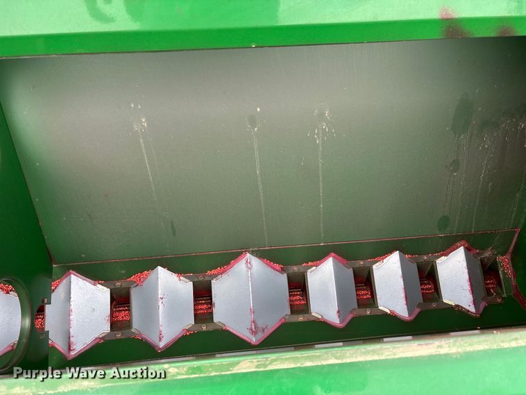 image for item DT0184 2014 Great Plains 2N-3010-4875 no-till grain drill