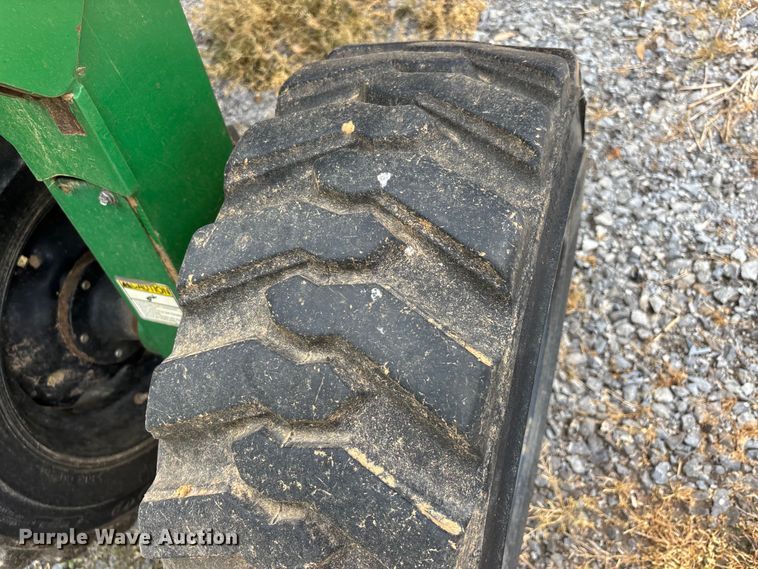 image for item DT0184 2014 Great Plains 2N-3010-4875 no-till grain drill