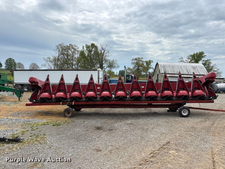 image for item DT0185 2008 Case IH 3412 corn head