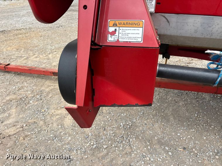 image for item DT0185 2008 Case IH 3412 corn head