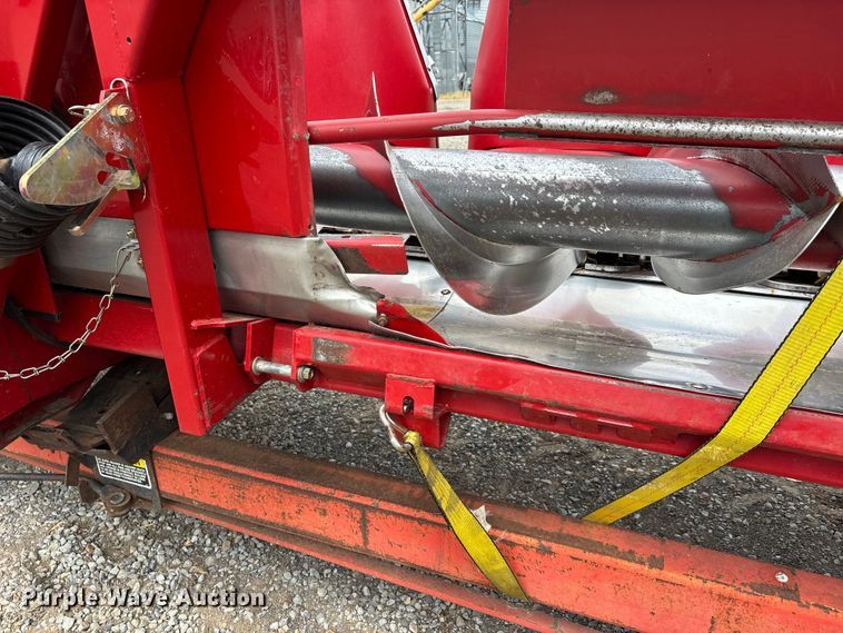 image for item DT0185 2008 Case IH 3412 corn head