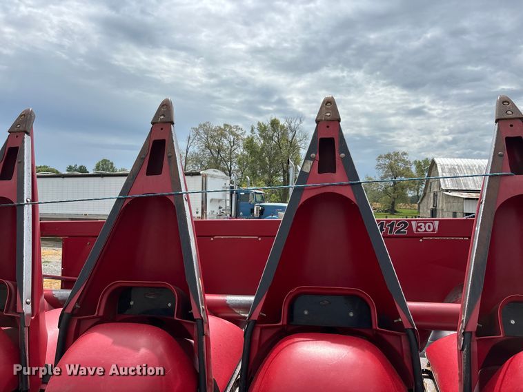 image for item DT0185 2008 Case IH 3412 corn head