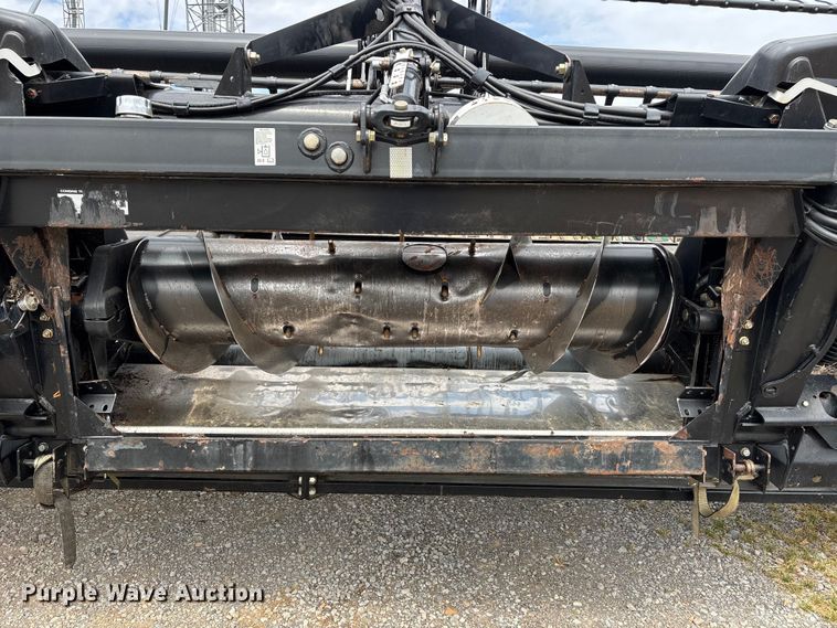 image for item DT0186 2014 MacDon FD75-S flex draper head