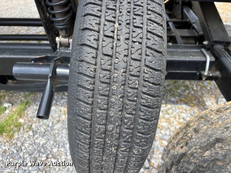 image for item DT0186 2014 MacDon FD75-S flex draper head