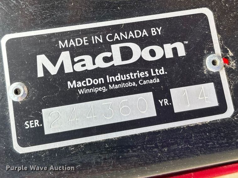 image for item DT0186 2014 MacDon FD75-S flex draper head