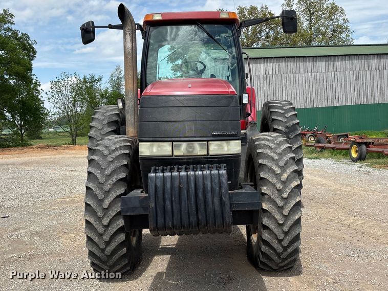image for item DT0188 2001 Case IH MX240 Magnum MFWD tractor
