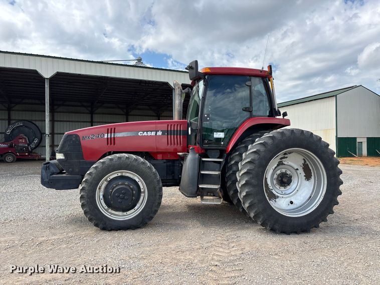 image for item DT0188 2001 Case IH MX240 Magnum MFWD tractor