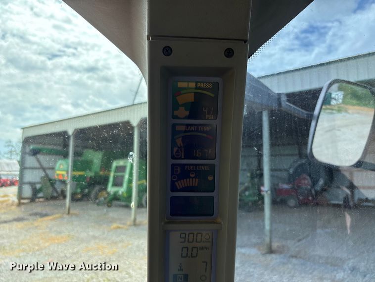 image for item DT0188 2001 Case IH MX240 Magnum MFWD tractor