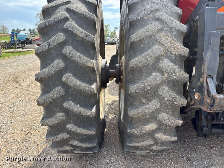 image for item DT0188 2001 Case IH MX240 Magnum MFWD tractor