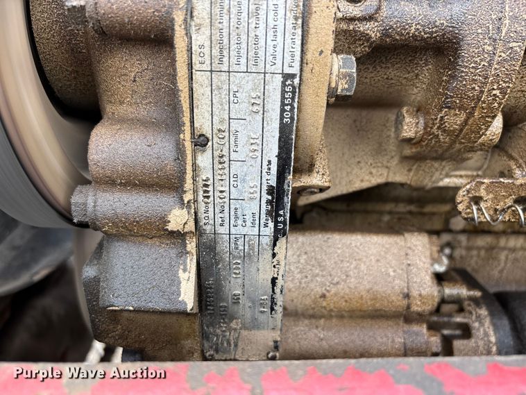 image for item DT0189 1987 Peterbilt 379 semi truck