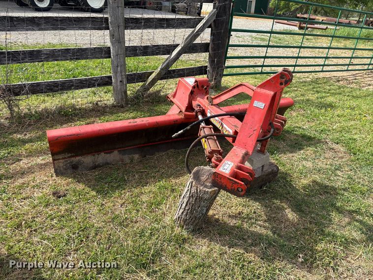 image for item DT0193 TufLine Grader Plow GB4 96 blade