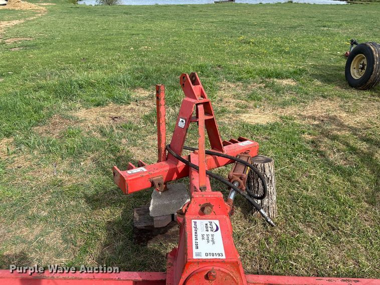 image for item DT0193 TufLine Grader Plow GB4 96 blade