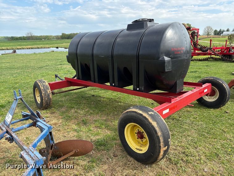 image for item DT0194 2023 Ace Roto-Mold tank trailer