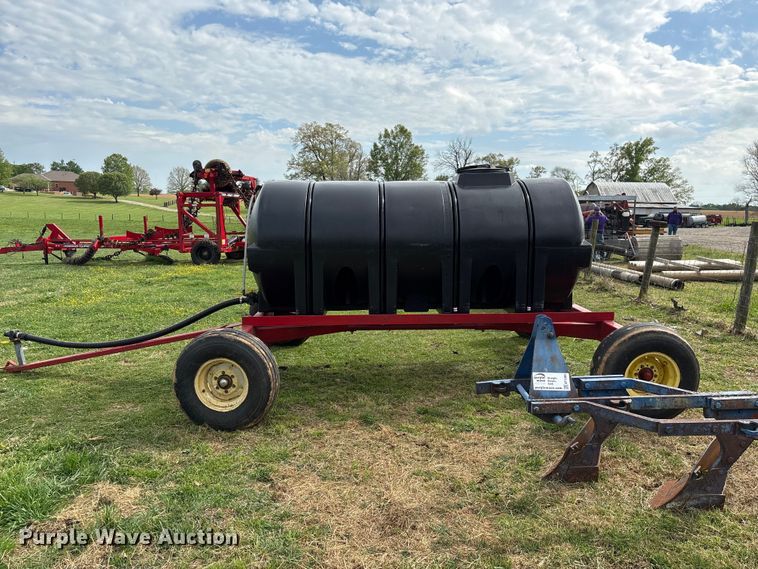 image for item DT0194 2023 Ace Roto-Mold tank trailer