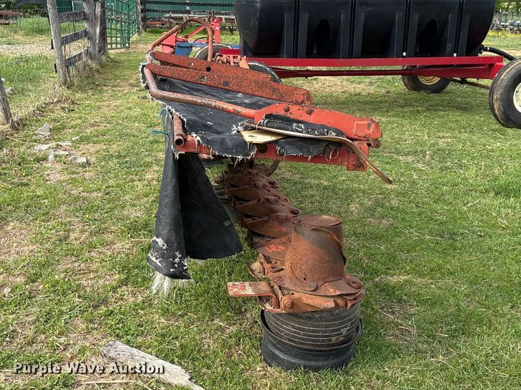 image for item DT0195 New Holland 616 disc mower