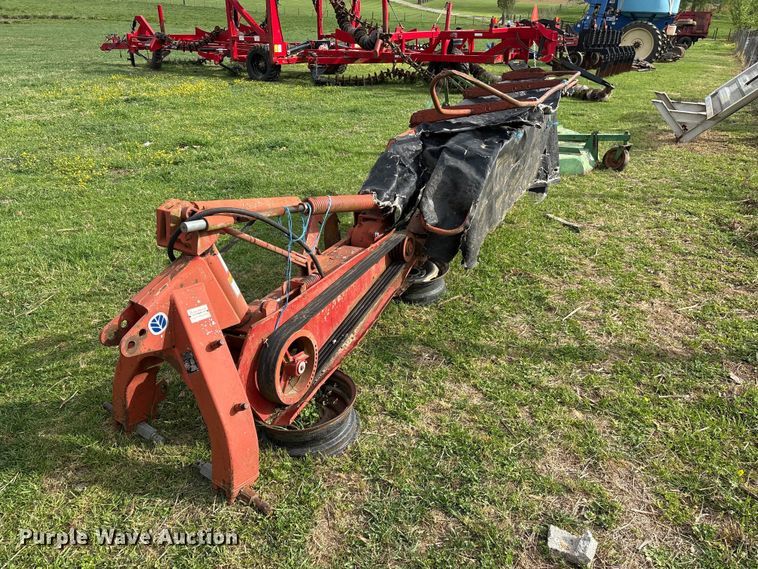 image for item DT0195 New Holland 616 disc mower