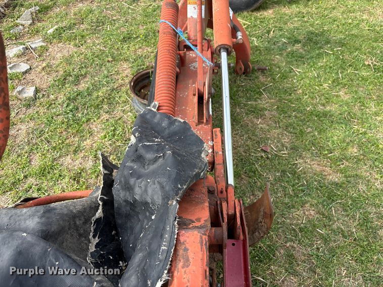 image for item DT0195 New Holland 616 disc mower