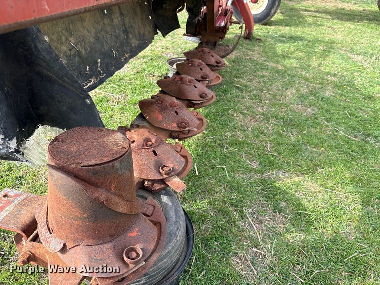 image for item DT0195 New Holland 616 disc mower